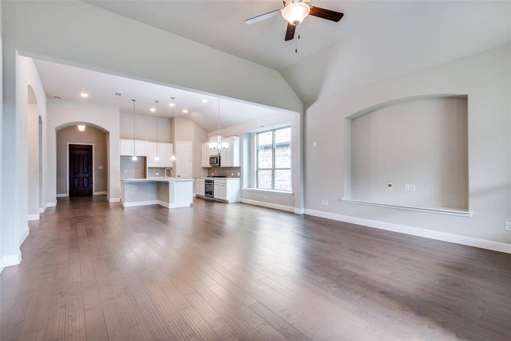 Little Elm, TX 76227,5136 Shallow Pond Drive