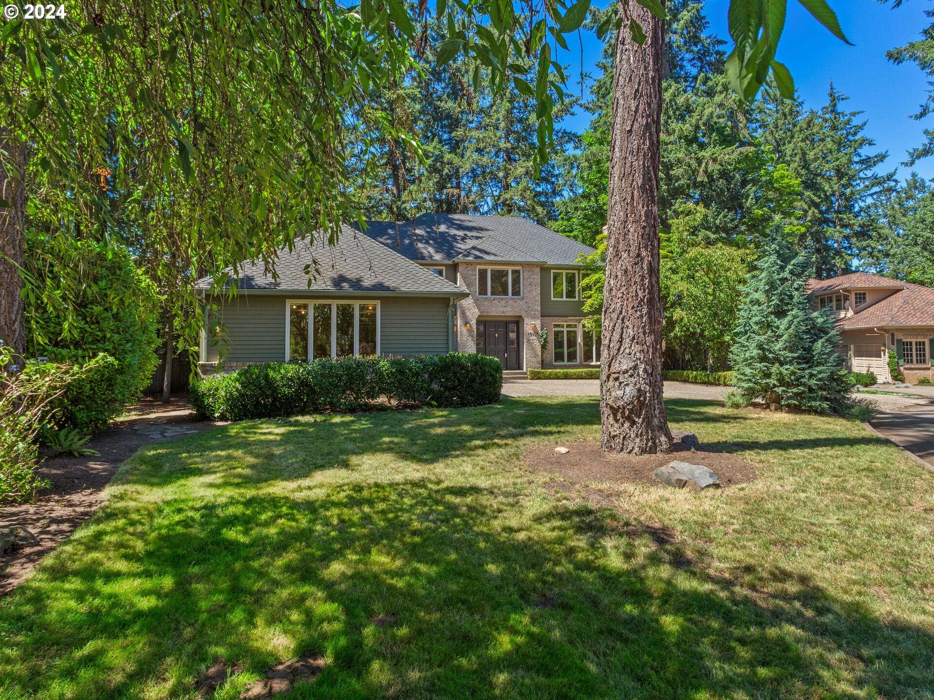 Lake Oswego, OR 97034,16176 MATTHEW CT