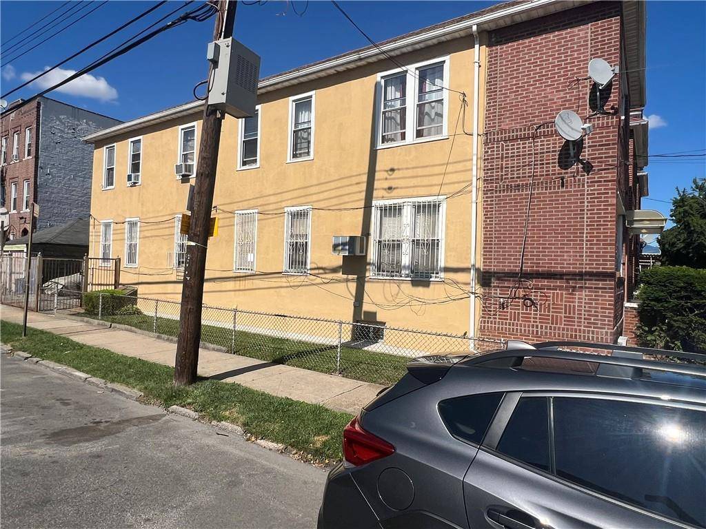 Brooklyn, NY 11203,891 Linden BLVD