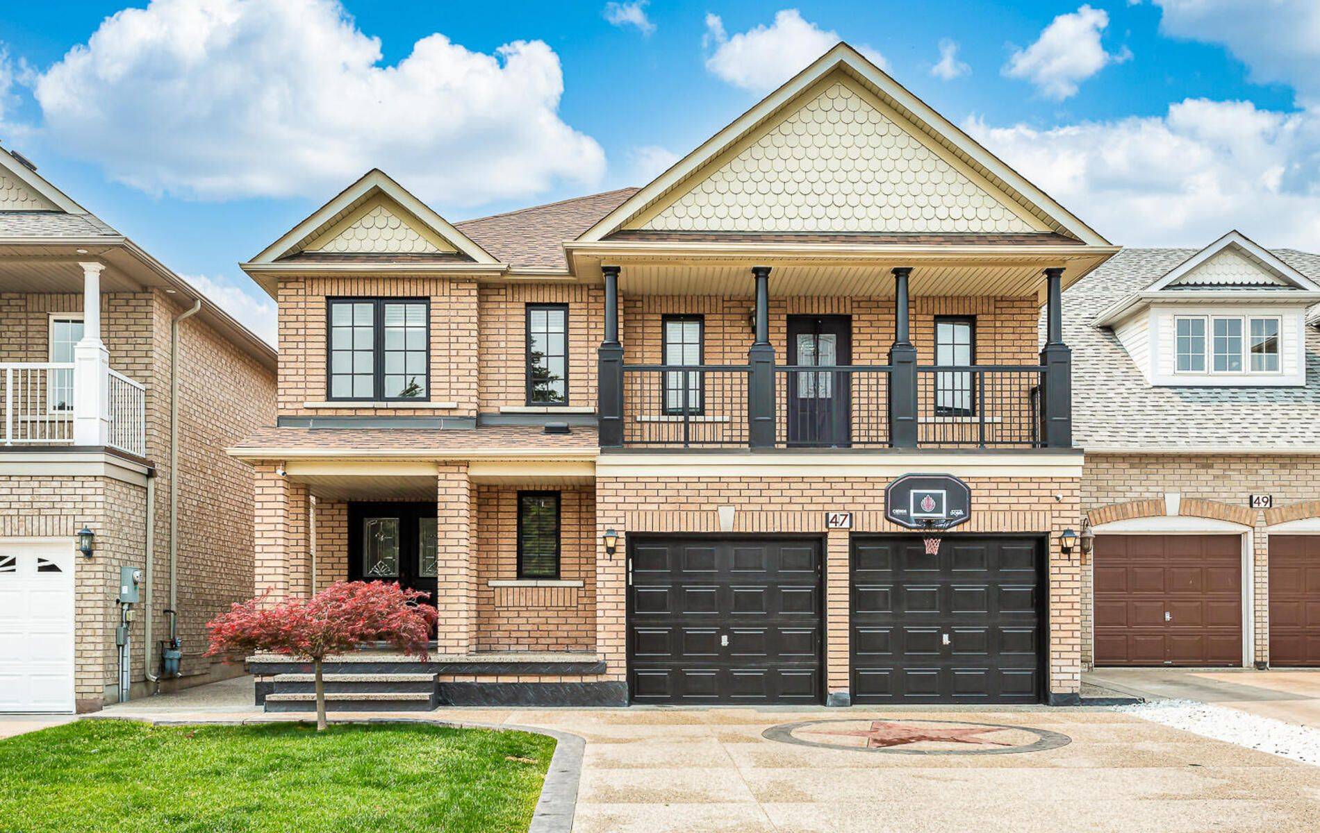 Brampton, ON L7A 2V2,47 River Rock CRES