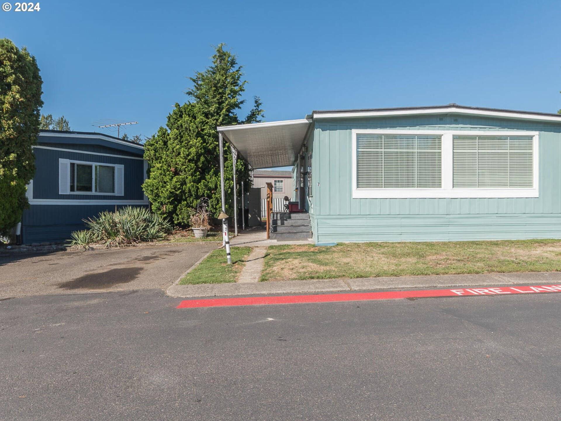 Gresham, OR 97030,2980 NE DIVISION ST #7