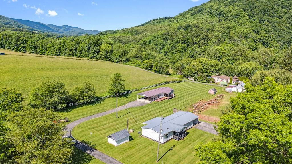 Sugar Grove, VA 24375,1640 Slabtown Rd