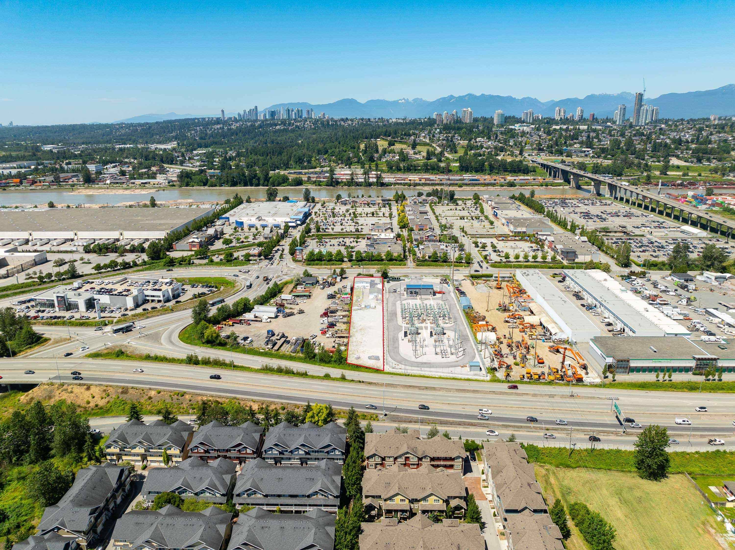 New Westminster, BC V3M 5G7,906 BOYD STREET