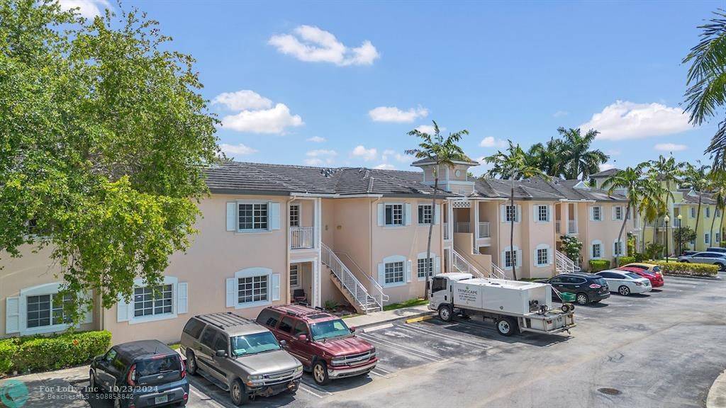 Homestead, FL 33033,2589 NE 4th St  #202