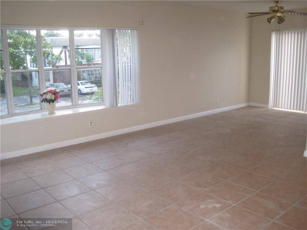 Lauderhill, FL 33313,5201 NW 18th St  #3F