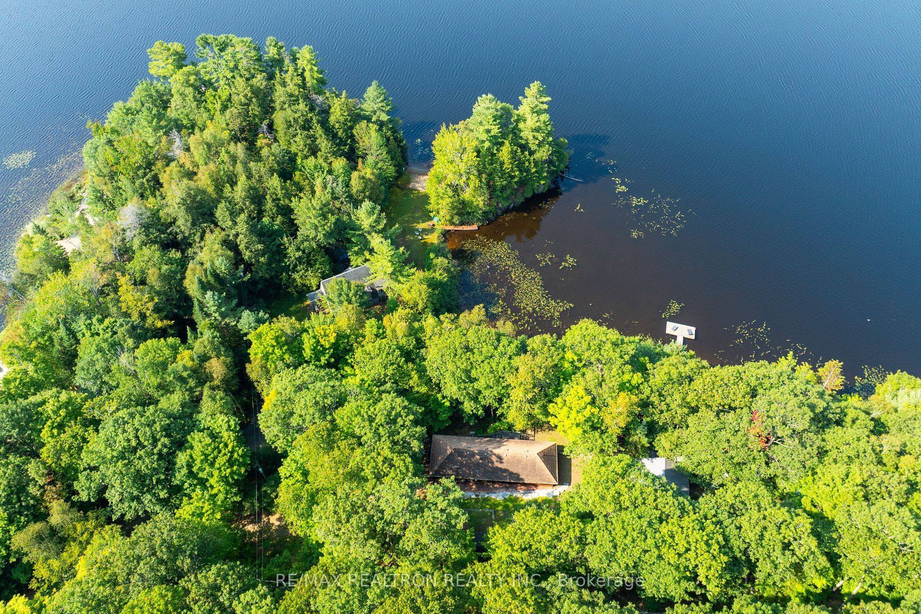 Muskoka Lakes, ON P0B 1A0,1025 Hammond RD