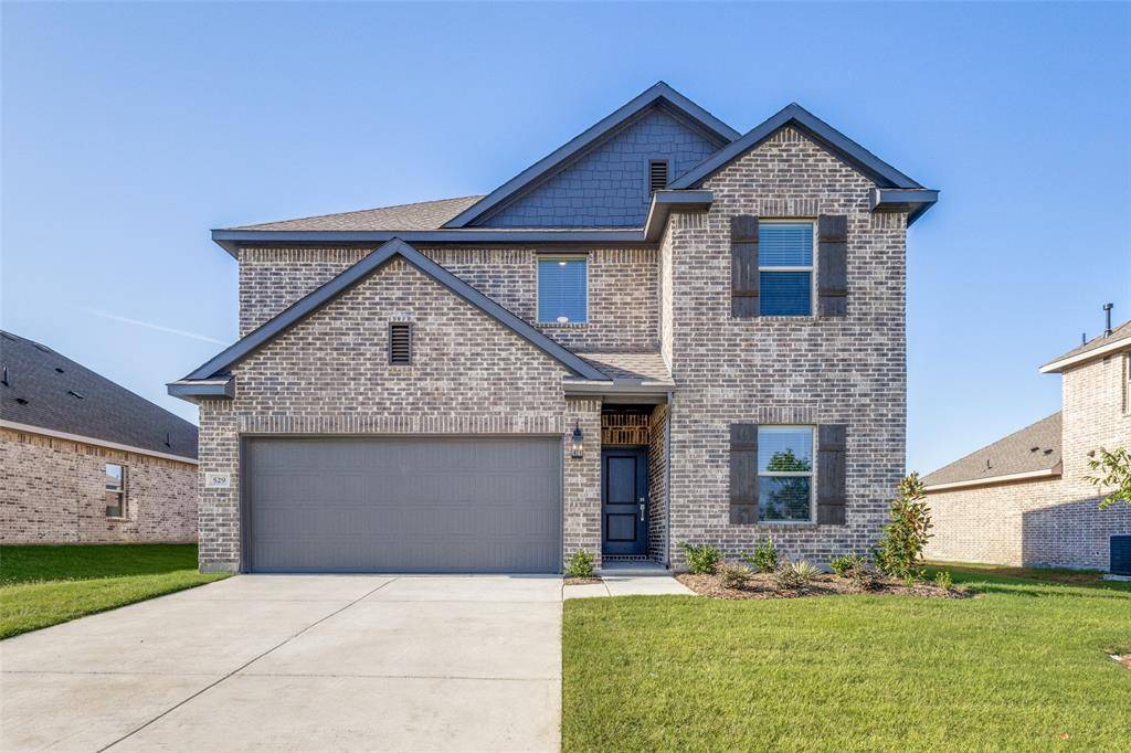 Van Alstyne, TX 75495,529 Ridgewood Drive