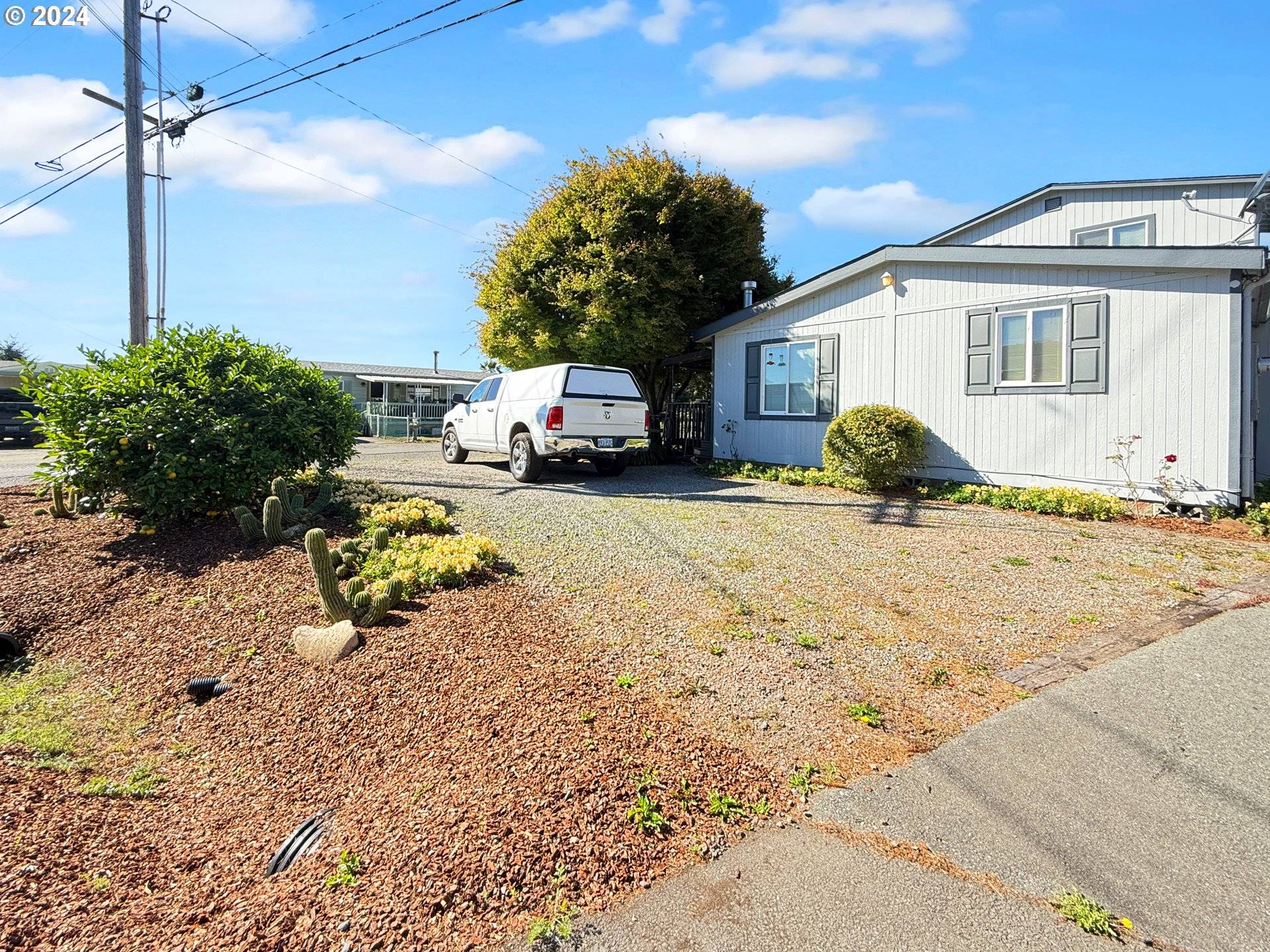 Brookings, OR 97415,15896 OCEANVIEW DR