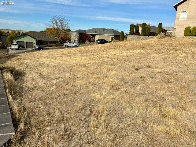 Pendleton, OR 97801,SW Quinney LN