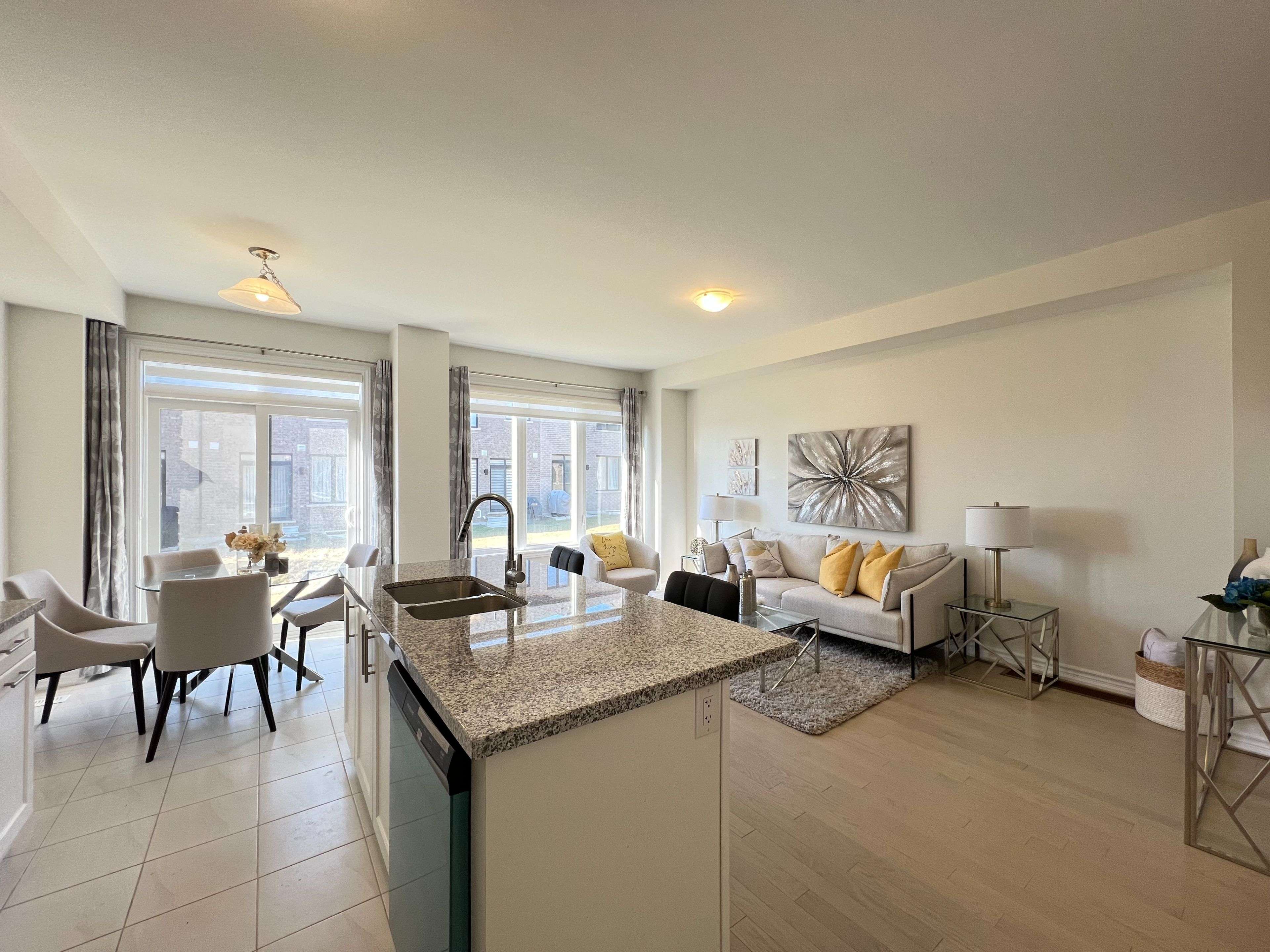 Markham, ON L6C 3K3,26 Jessica Antonella ST