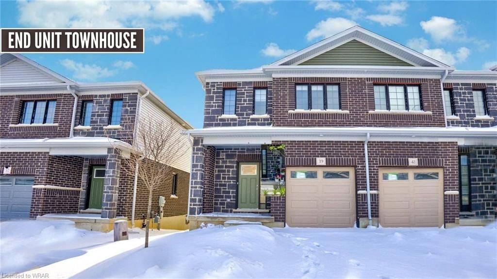 Kitchener, ON N2R 0P8,39 Woodedge CIR