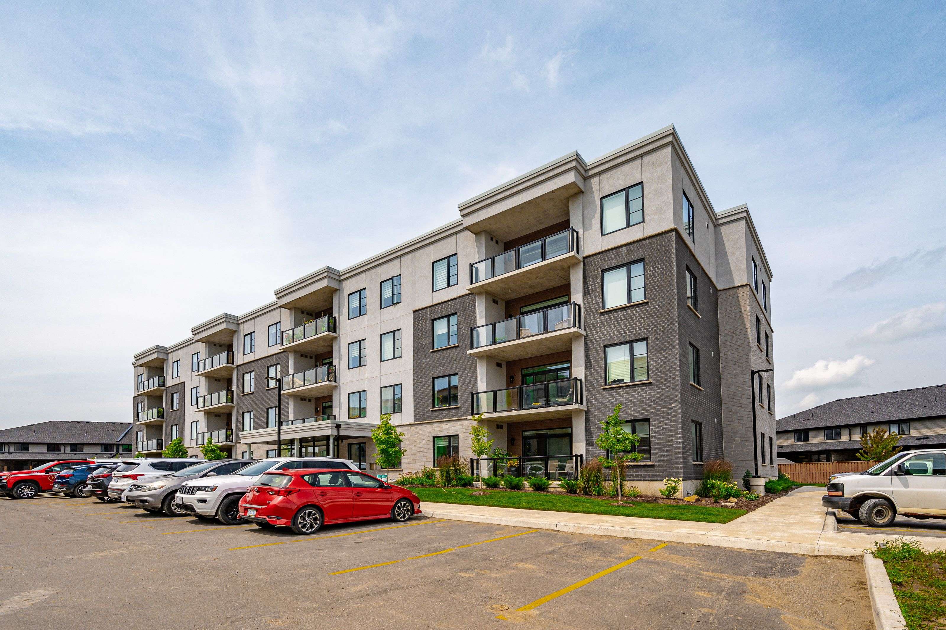 Centre Wellington, ON N1M 0J9,99B Farley DR #309
