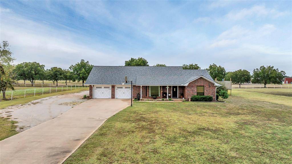 Paoli, OK 73074,816 W Davis Street