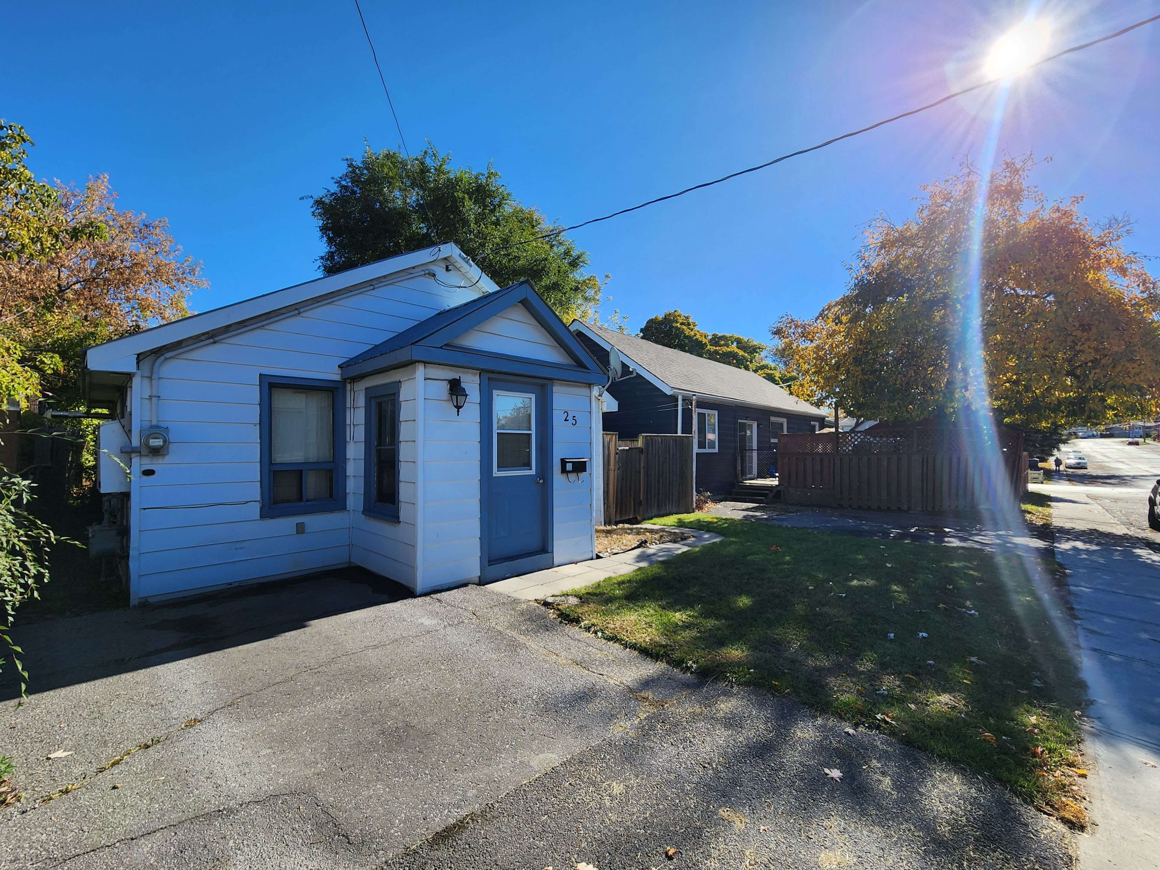 Belleville, ON K8N 3W5,25 Bettes ST