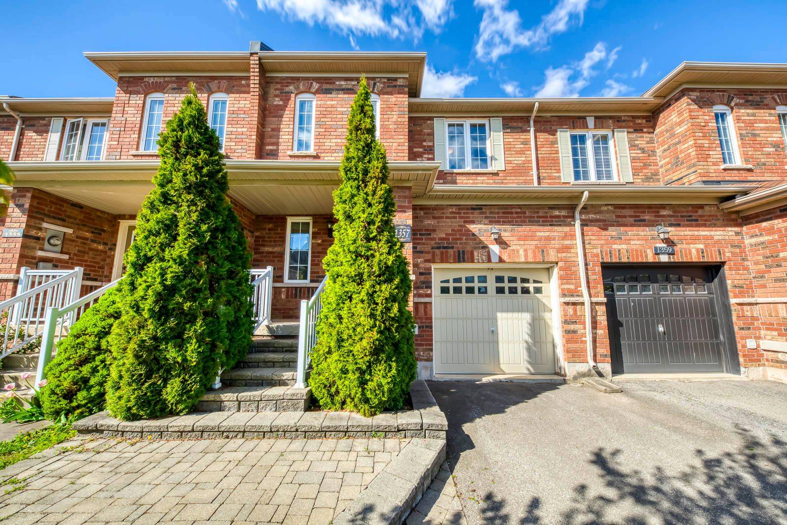 1357 Kestell BLVD, Oakville, ON L6H 0C9