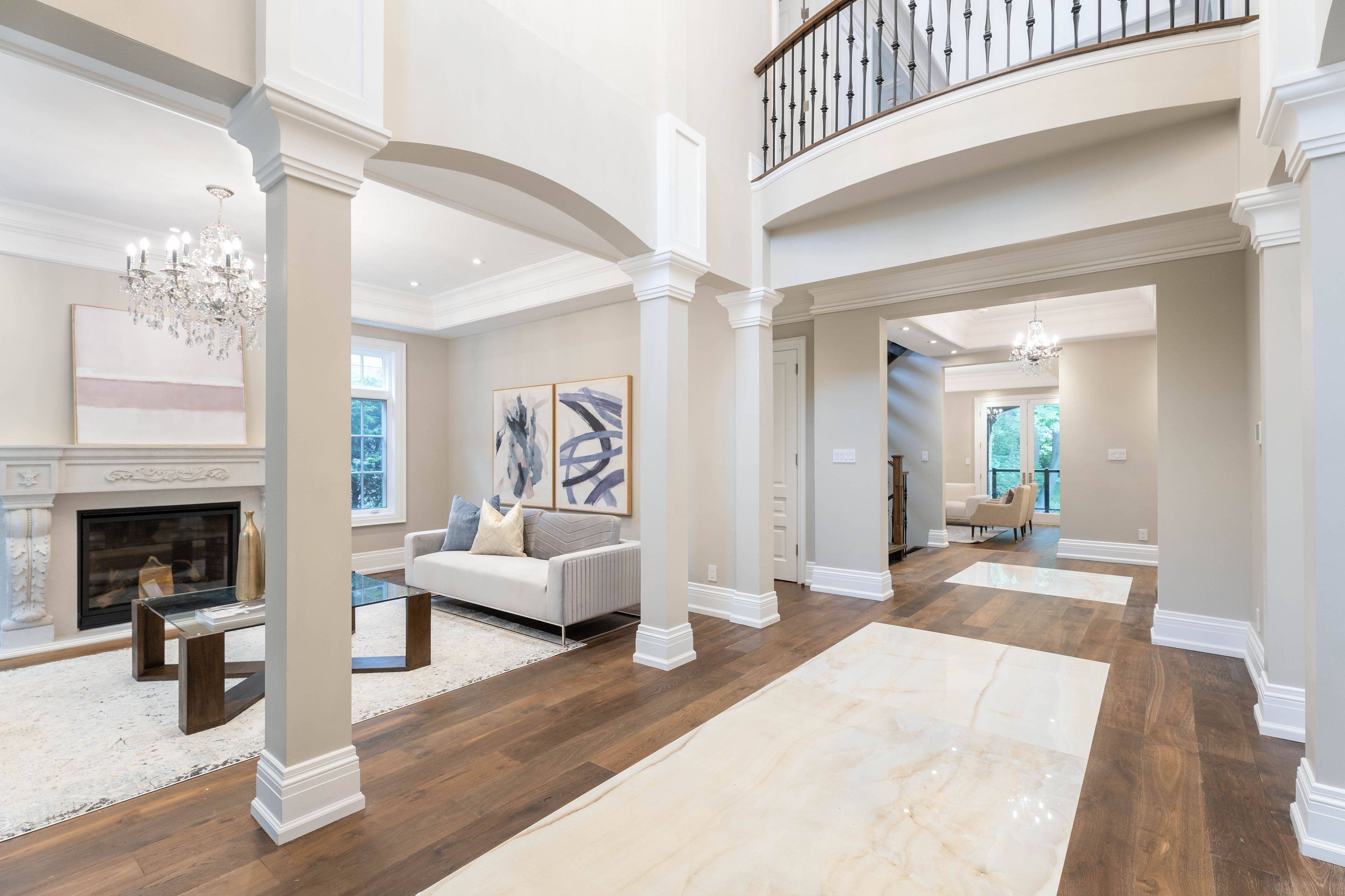 Mississauga, ON L5G 3Z2,1561 Carmen DR