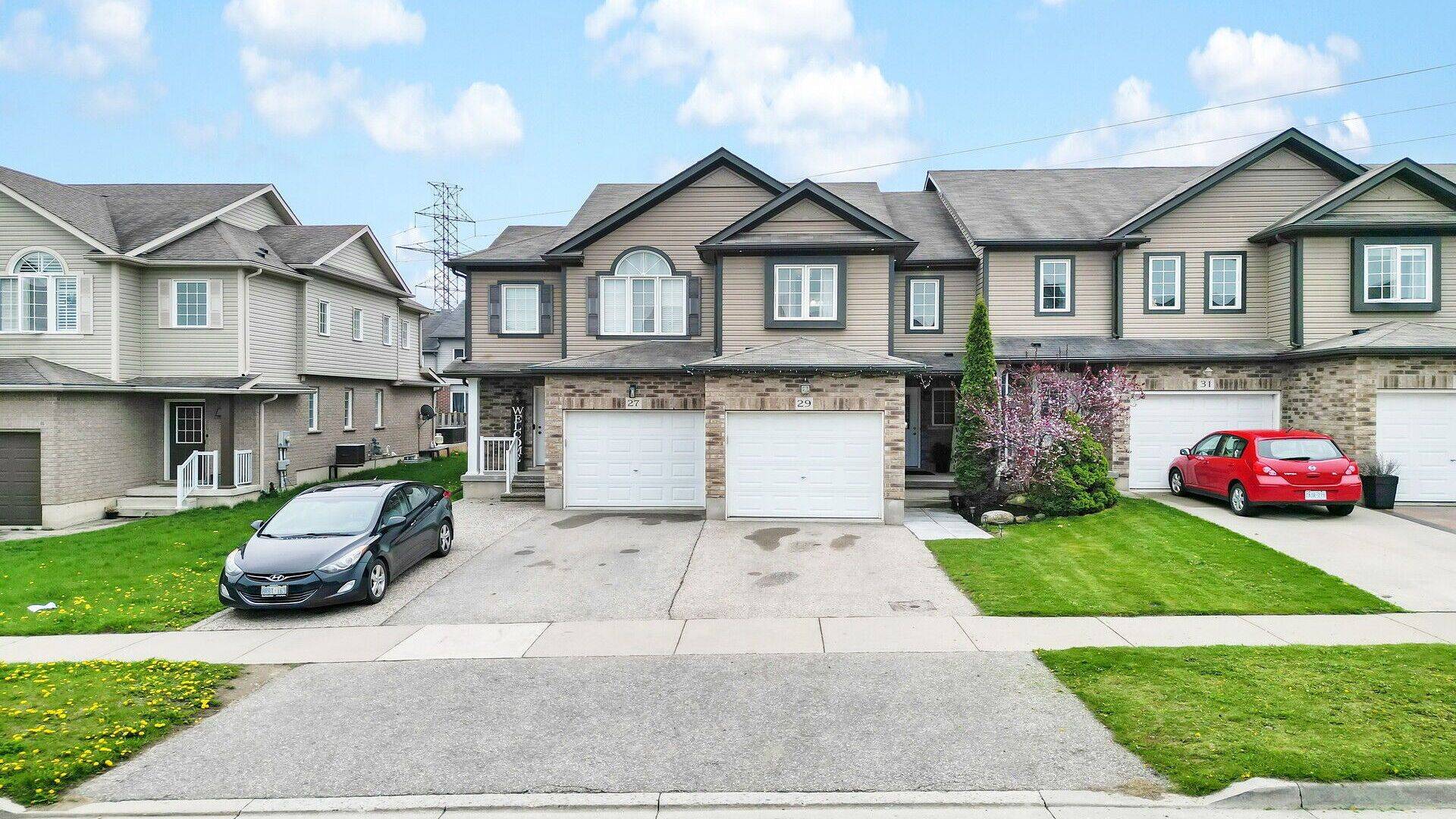 Kitchener, ON N2R 0A4,29 SORRENTO ST