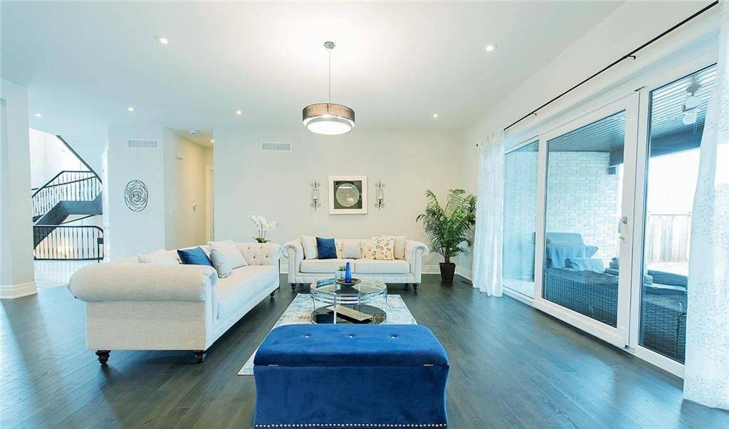 London, ON N6G 0K5,2657 Torrey Pines WAY