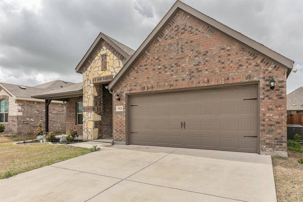 Fort Worth, TX 76036,9920 Norway Spruce Trail