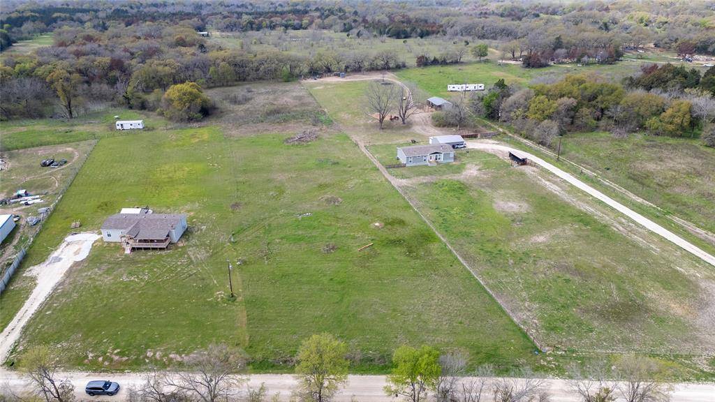 Purdon, TX 76679,266 SW County Road 3140