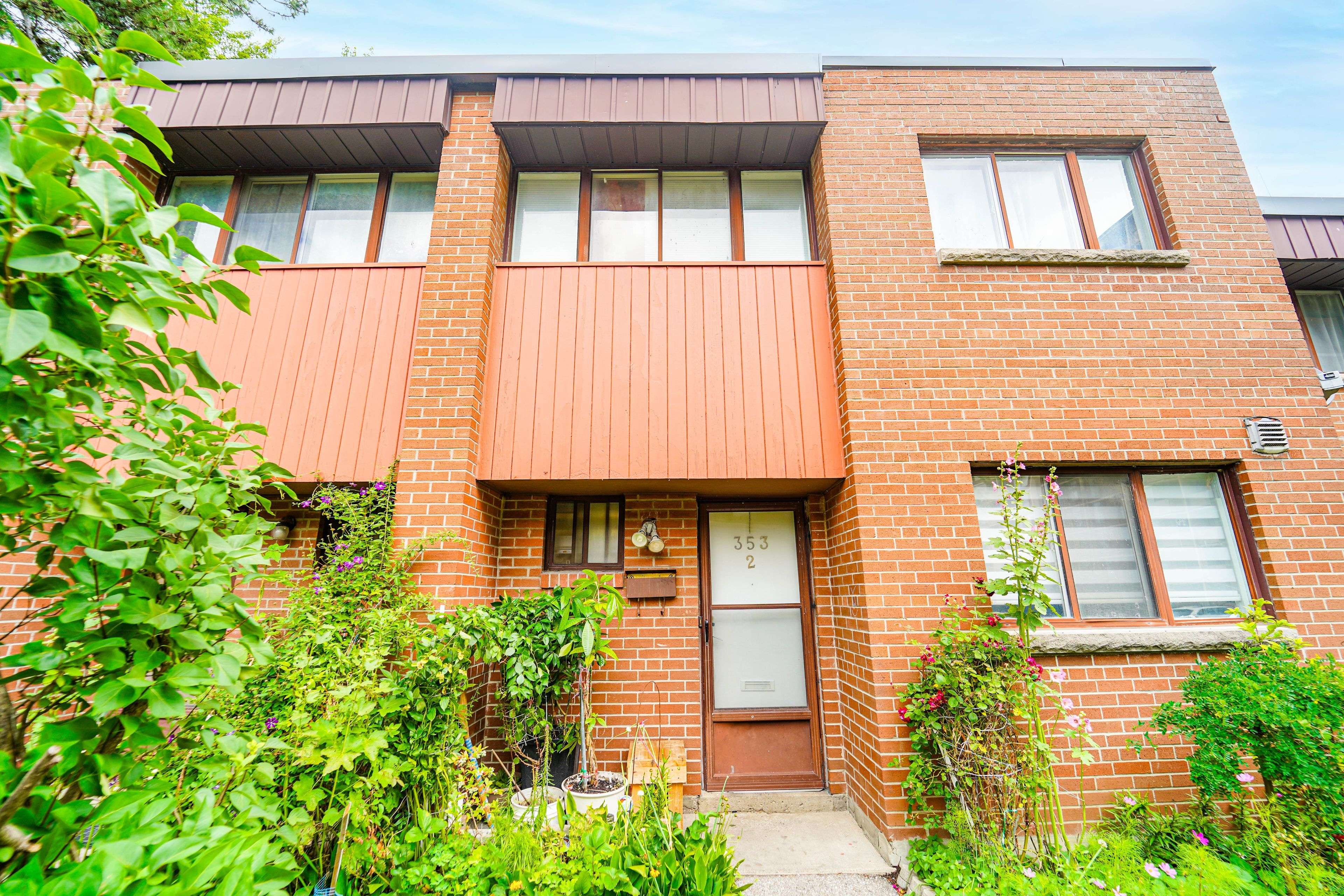 Toronto W05, ON M3N 2P2,353 DRIFTWOOD AVE ##2