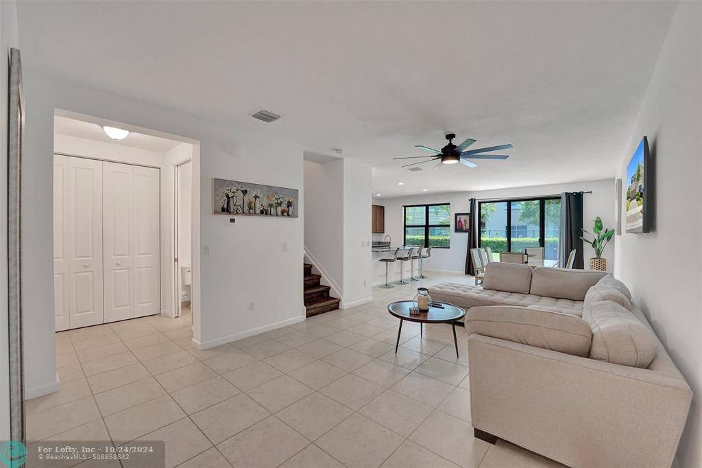 Pompano Beach, FL 33069,392 NW 36th Ave