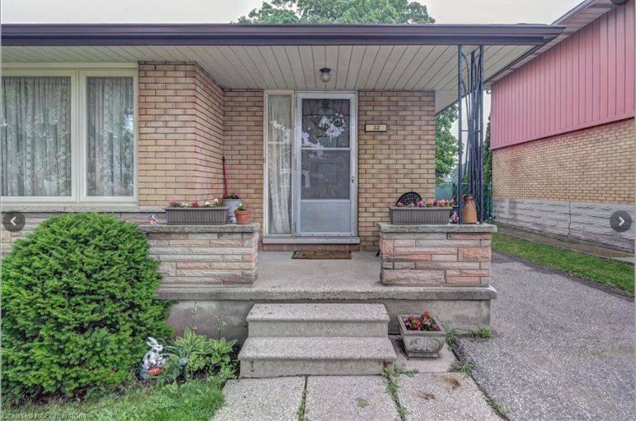 Kitchener, ON N2M 3V5,32 Southdale AVE