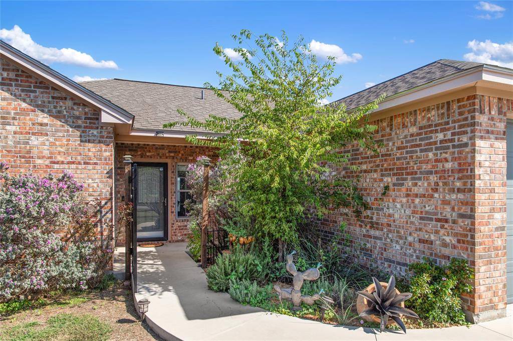 Early, TX 76802,506 Longhorn Drive