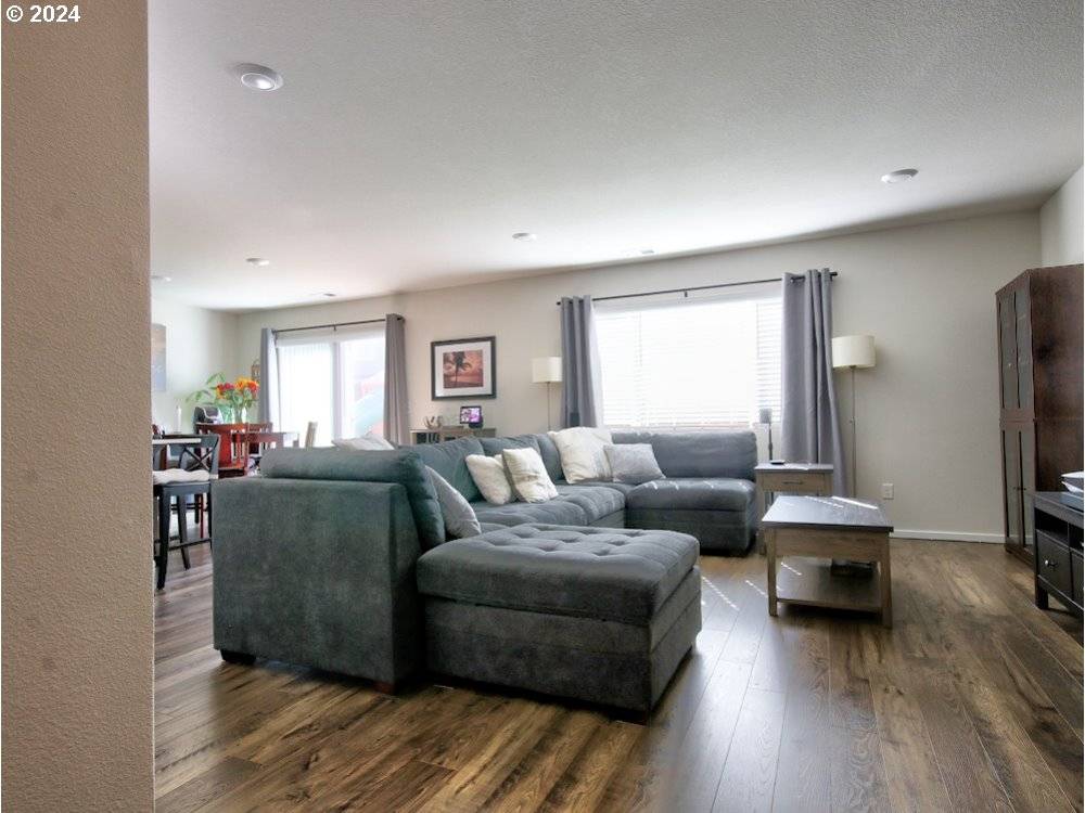 Salem, OR 97305,4820 NAVIGATION AVE NE