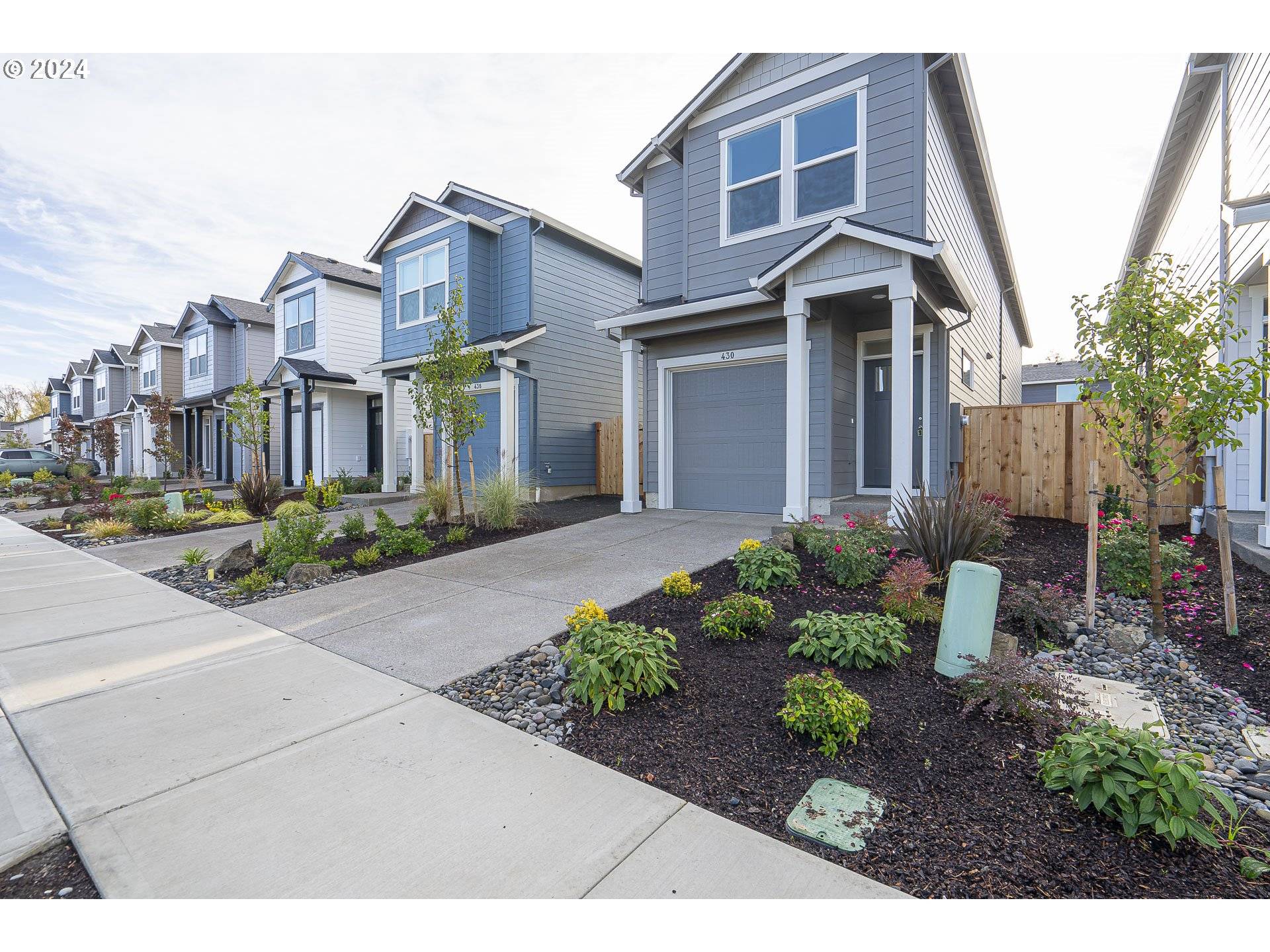 Newberg, OR 97132,430 E London WAY