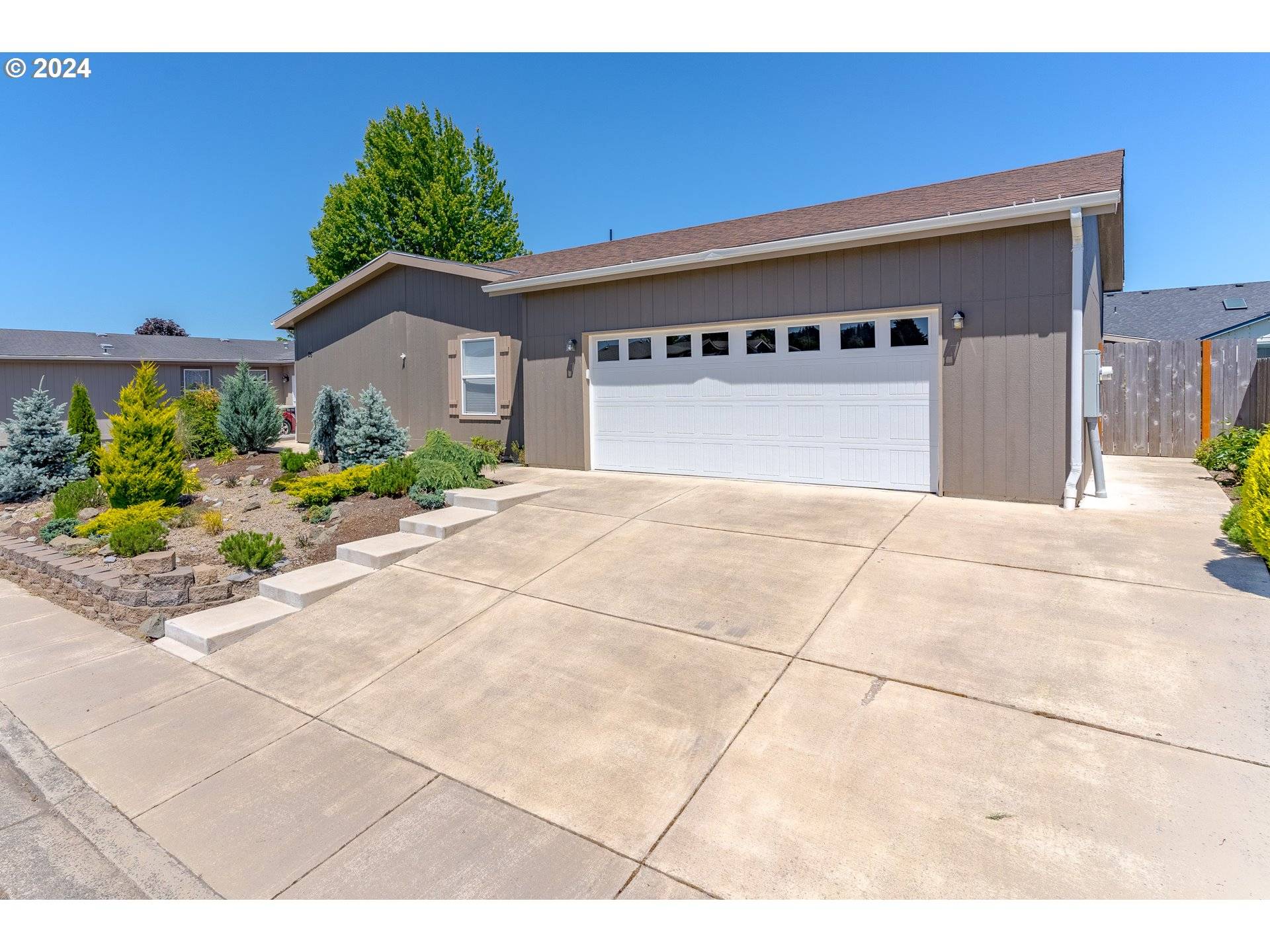 Lebanon, OR 97355,610 VAUGHAN LN