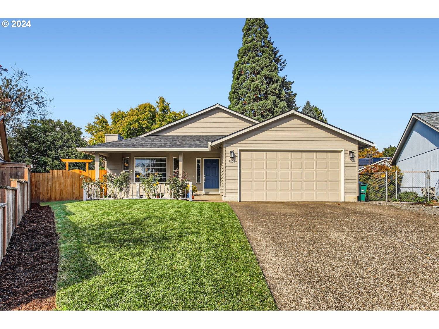 Milwaukie, OR 97222,5879 SE SUNDIAL CT