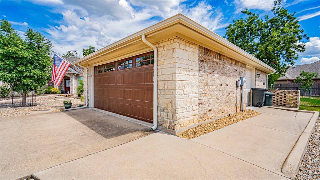 Granbury, TX 76049,9525 Nutcracker Court