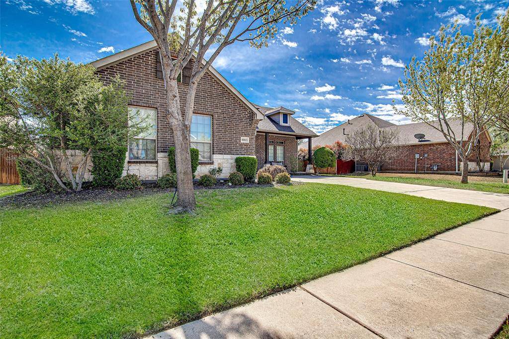 Arlington, TX 76001,8003 Summerleaf Drive