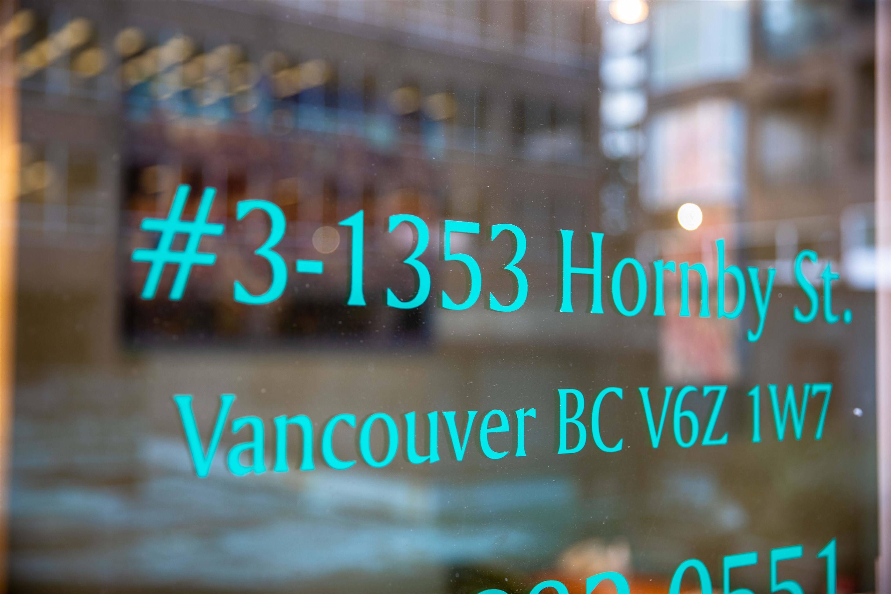 Vancouver, BC V6Z 1W7,3 1353 HORNBY STREET