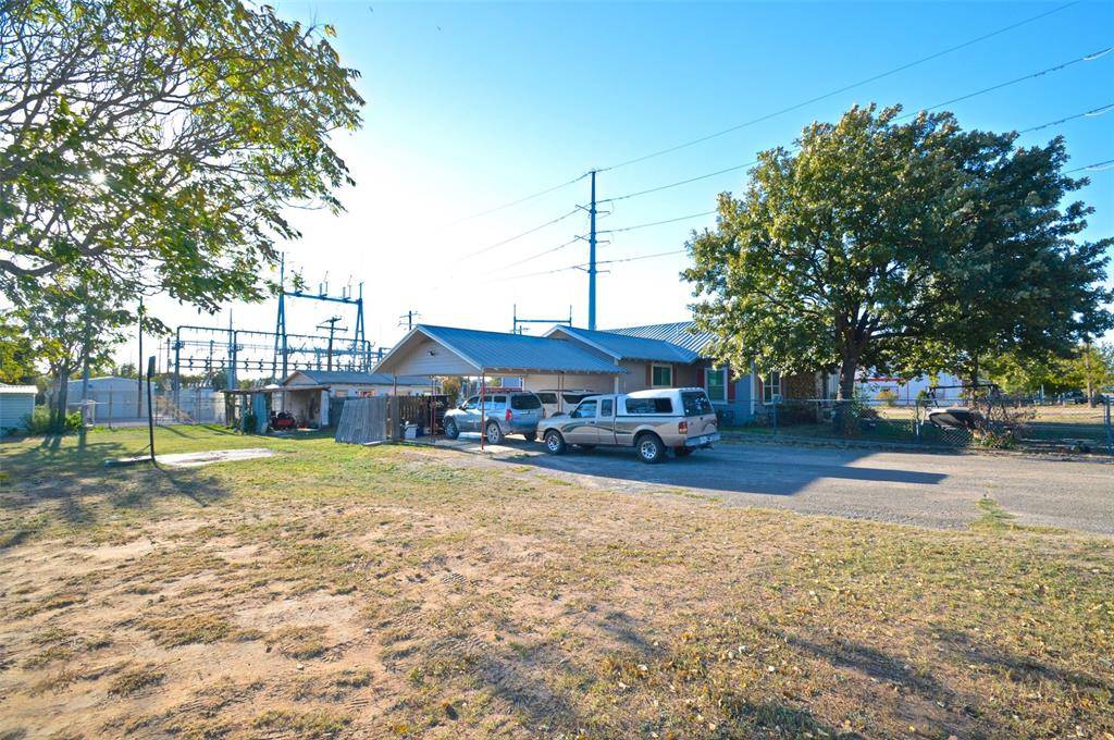 Lometa, TX 76853,302 S 5th Street