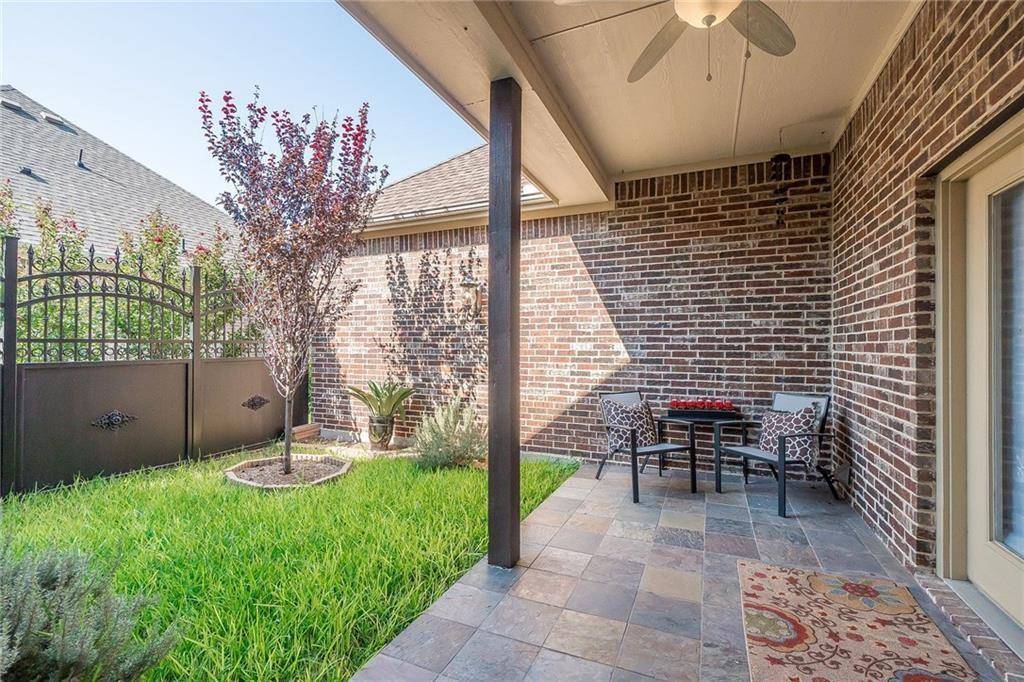 Fort Worth, TX 76008,4440 Fairway View Drive