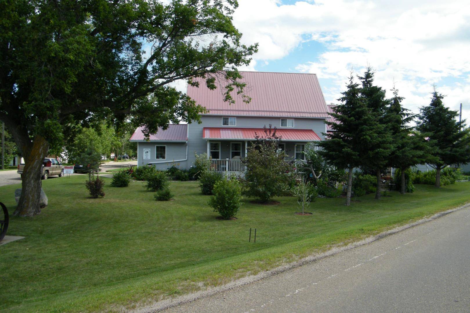 Forestburg, AB T0B 1N0,5104 47 AVE