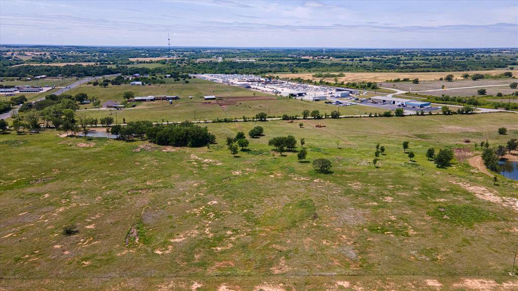 Tolar, TX 76476,281 Electric Road