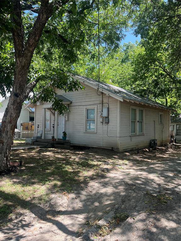 Weatherford, TX 76086,309 S Elm Street