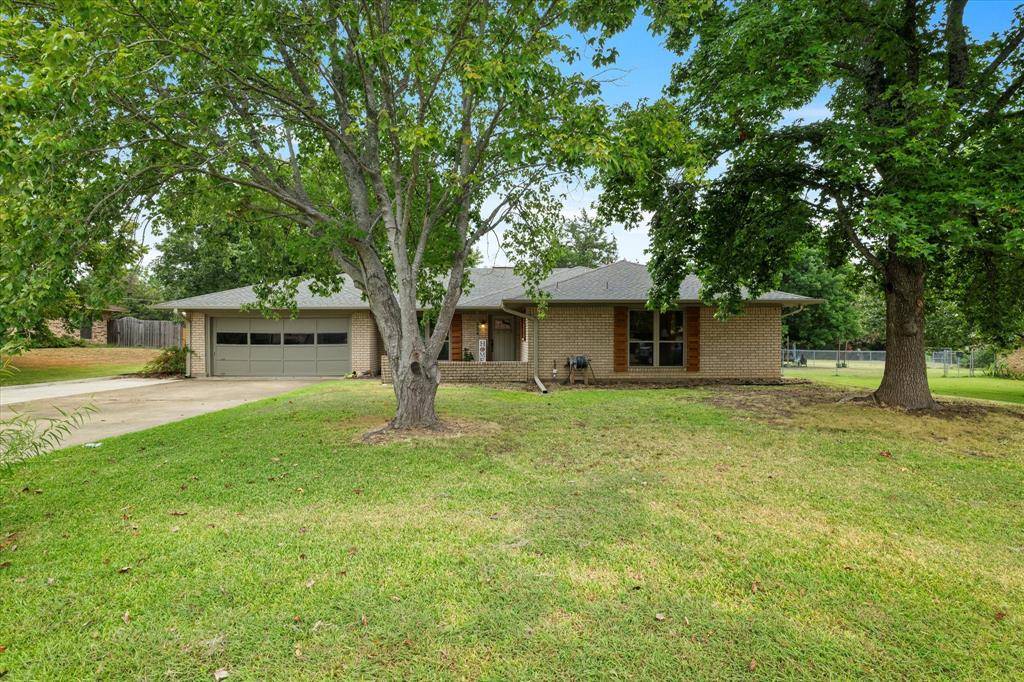 Denison, TX 75020,324 Spring Valley Drive