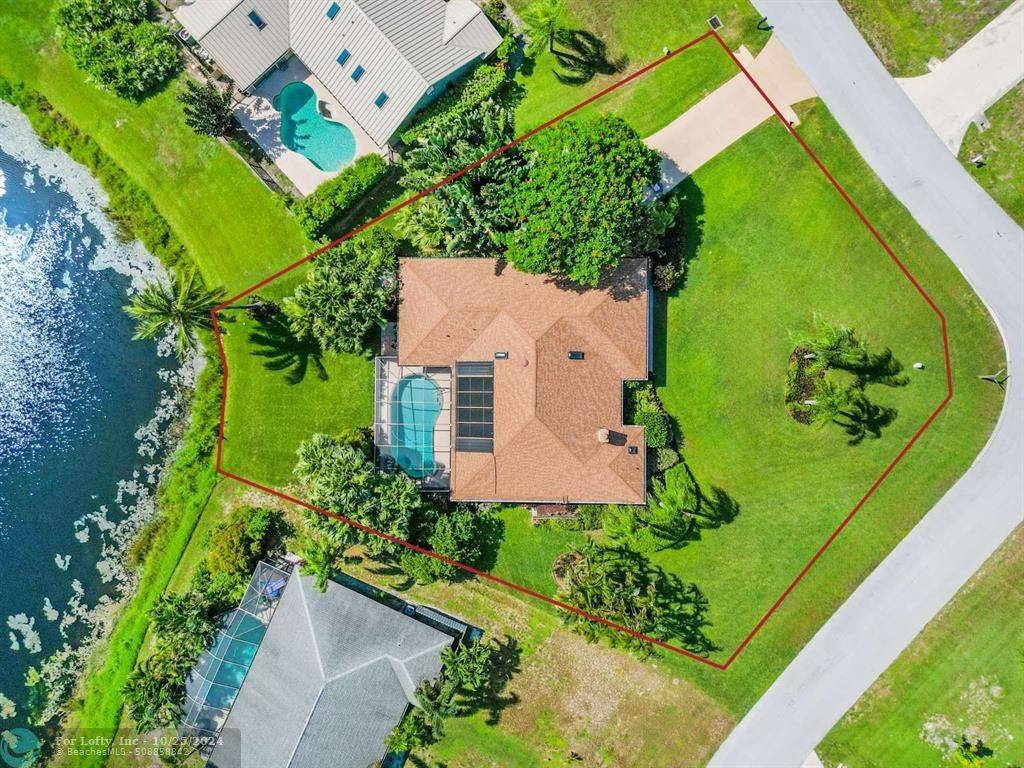 Jensen Beach, FL 34957,3043 NE Ivy Ln