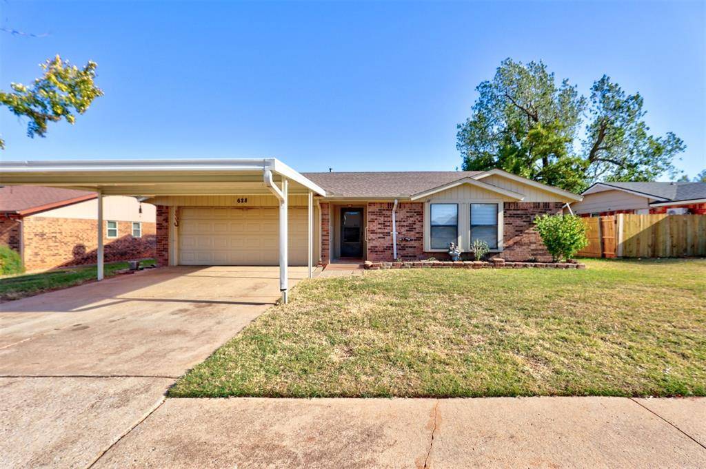 Moore, OK 73160,628 Whispering Oaks Boulevard