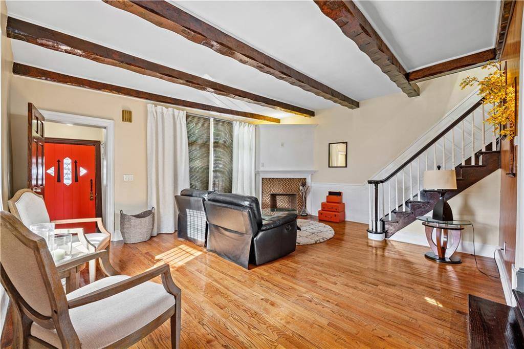 Jamaica, NY 11433,17210 111th AVE