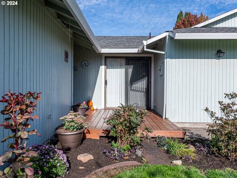 Hillsboro, OR 97124,357 NE HYDE CIR