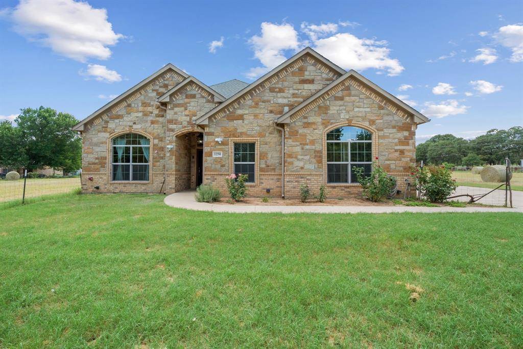 Azle, TX 76020,1250 N Cardinal Road