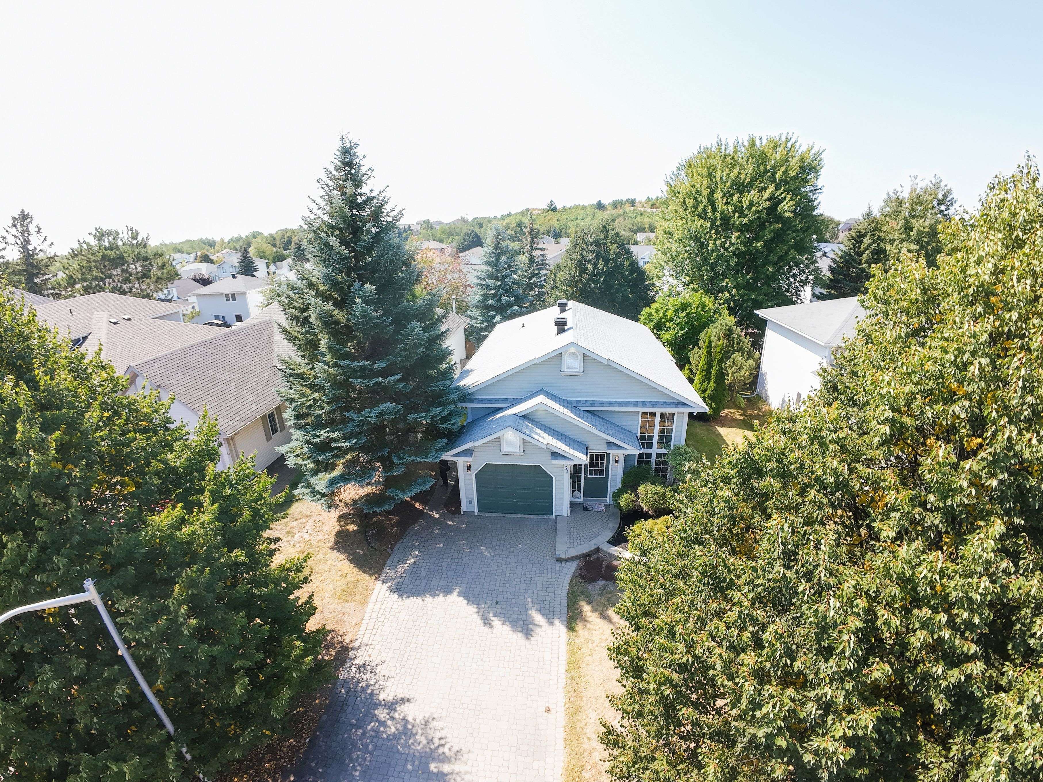 Greater Sudbury, ON P3E 6B9,53 pond hollow DR