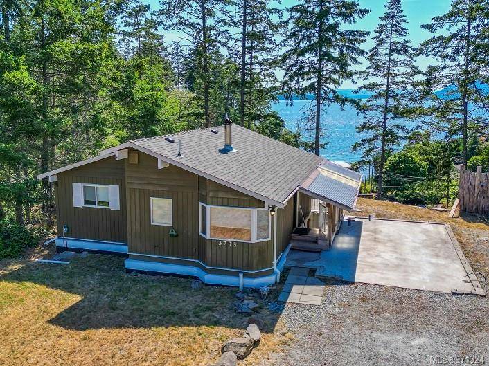 Pender Island, BC V0N 2M0,3703 Rope Rd