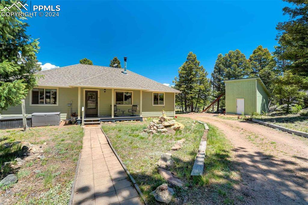 Guffey, CO 80820,453 Castle Mountain DR