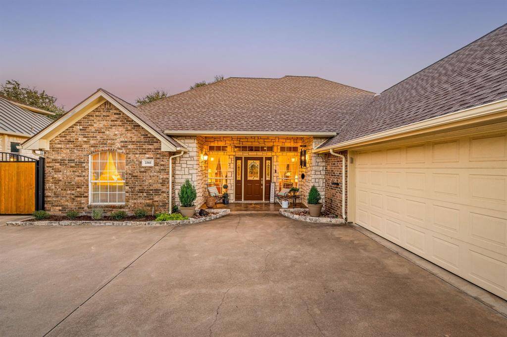 Granbury, TX 76049,2505 Alta Vista Court